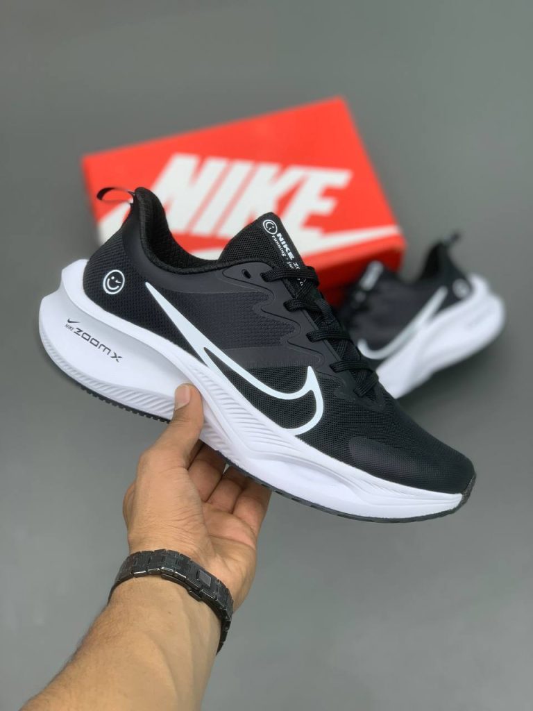 کتونی نایک (black) zoom x smile
