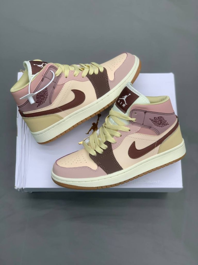 کتونی نایک air jordan 1 mid se dark pony smoky mauve