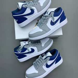 کتونی نایک jordan 1 low french blue