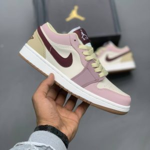 کتونی نایک jordan 1 low palo rosa