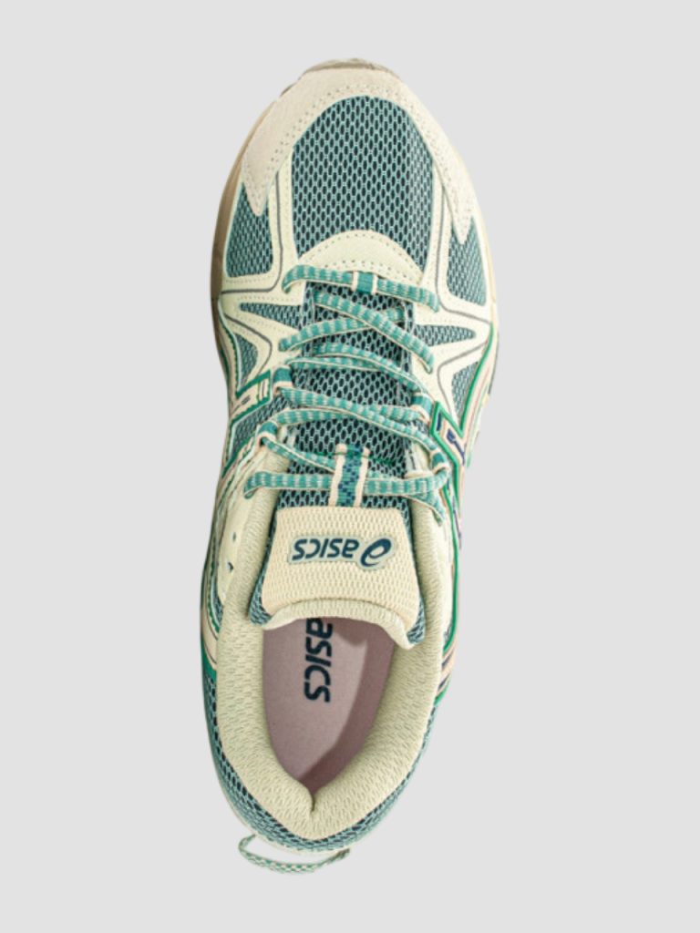 ASICS Gel-Kahana 8 Beige Mint