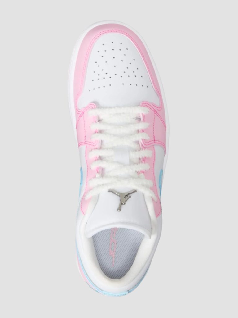 Nike Air Jordan 1 Low SE Paw Print