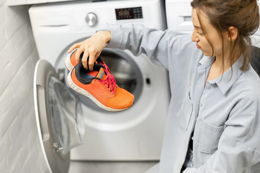 شستشوی اصولی کفش