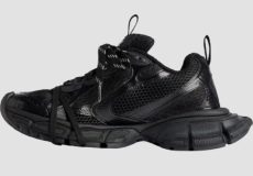 مزایای کتونی بالنسیاگا