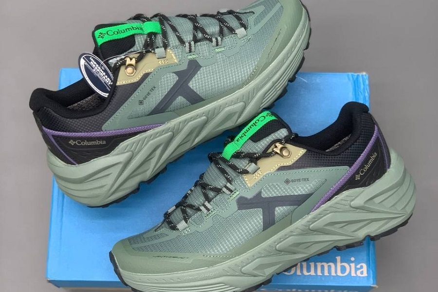 کتونی کلمبیا Vibram Mega Grip Gore-Tex Khaki Black