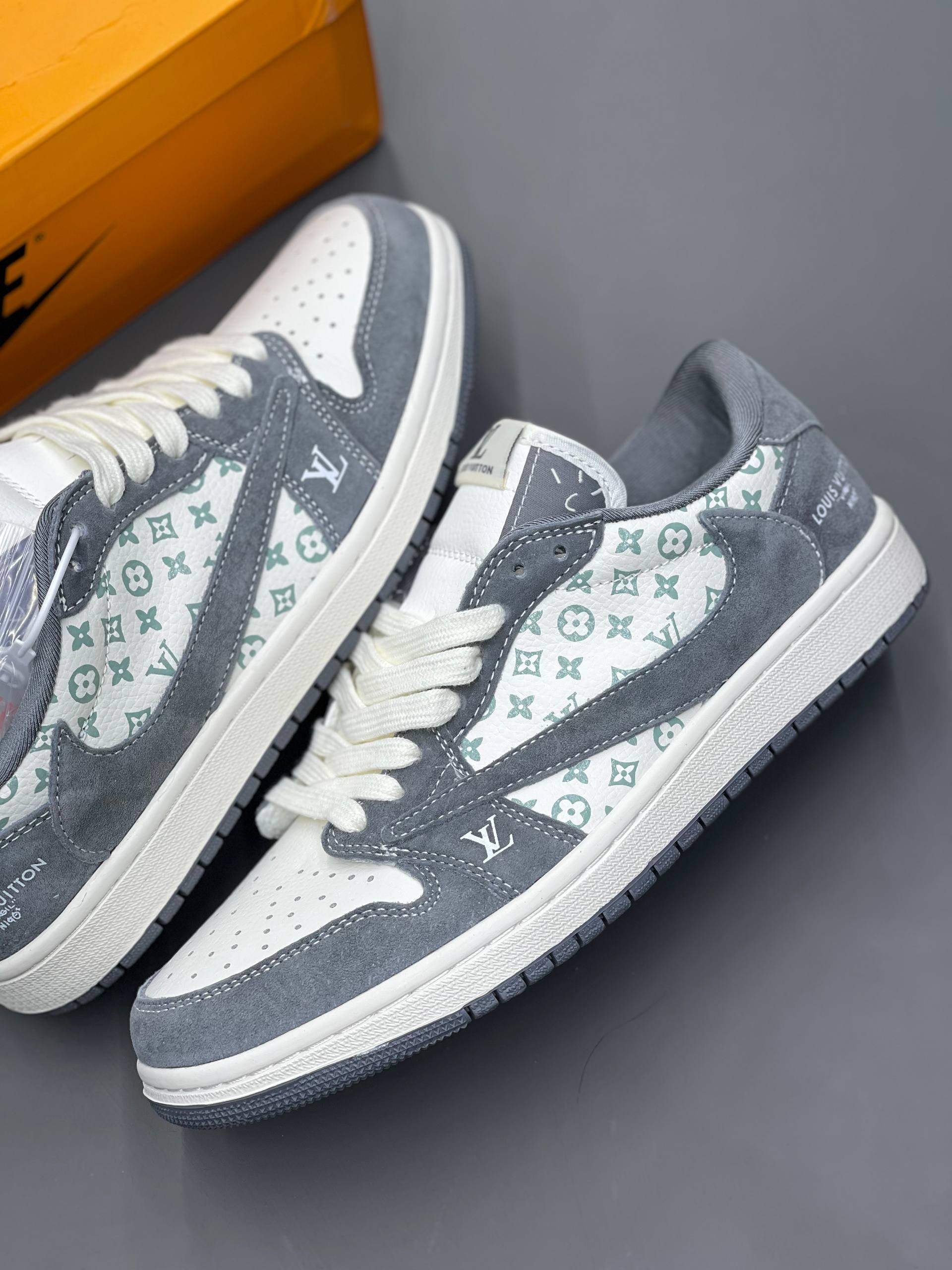 NIKE AIR JORDAN 1 LOW X LOUIS VUITTON GREY NIKE AIR JORDAN 1 LOW X LOUIS VUITTON GREY