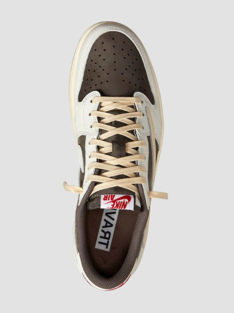 NIKE TRAVIS SCOTT X AIR JORDAN 1 LOW OG REVERSE MOCHA