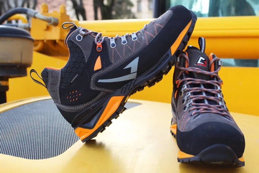 انتخاب کفش با بهترین زیره در راهرو