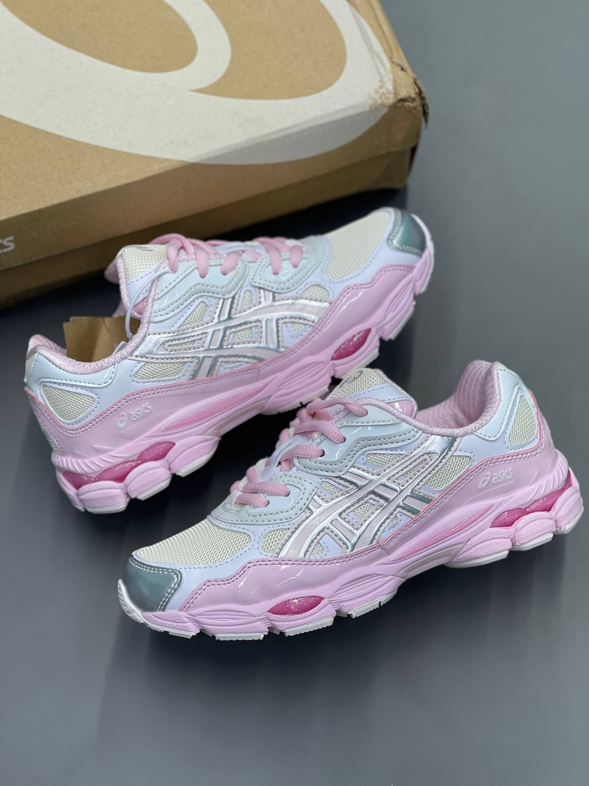 ASICS GEL NYC X KICKI YANG ZHANG CREAM PINK ASICS GEL NYC X KICKI YANG ZHANG CREAM PINK